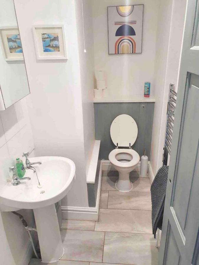 Cosy Top Floor Flat! Self Check-In & Free Parking Apartamento Blackpool Exterior foto