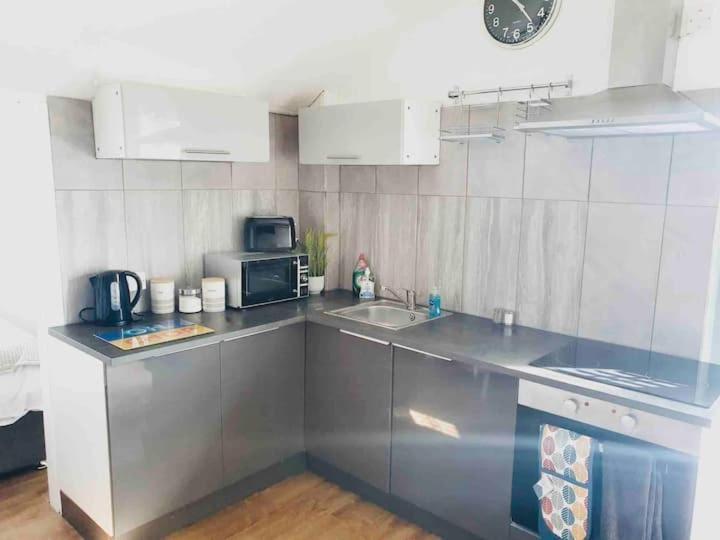 Cosy Top Floor Flat! Self Check-In & Free Parking Apartamento Blackpool Exterior foto